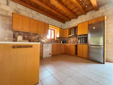 Stone-villa-for-sale-in-Chania-Crete--13-