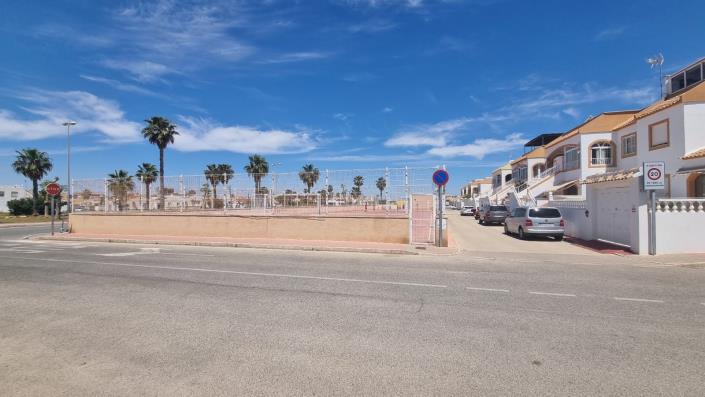 Image No.2-2 Bed Bungalow for sale