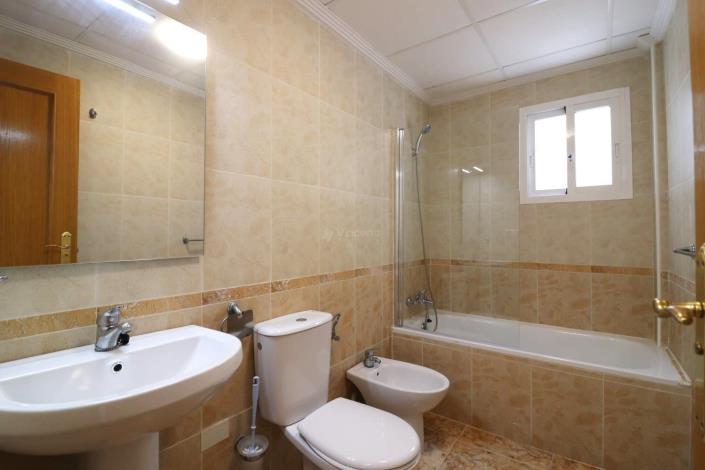 Image No.11-2 Bed Bungalow for sale