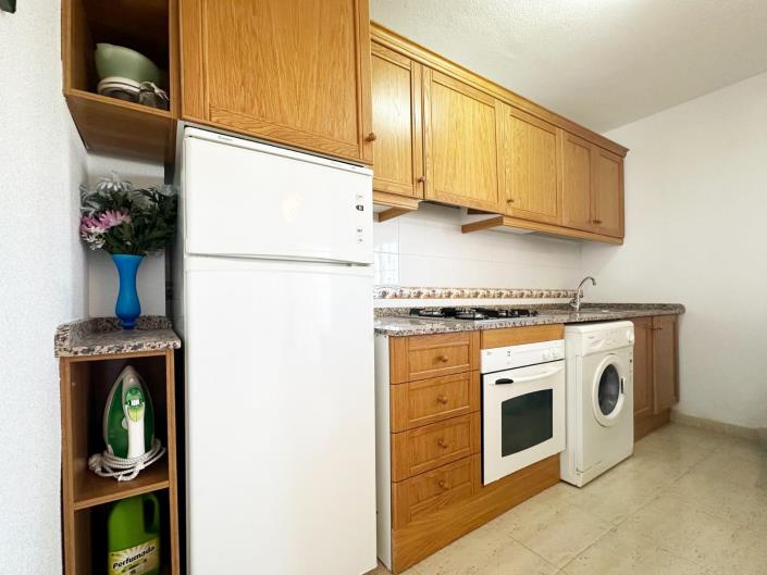 Image No.9-2 Bed Bungalow for sale