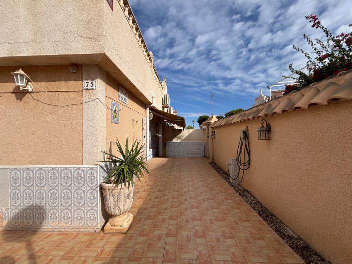 Image No.4-2 Bed Bungalow for sale