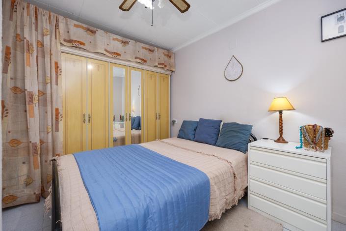 Image No.22-2 Bed Bungalow for sale