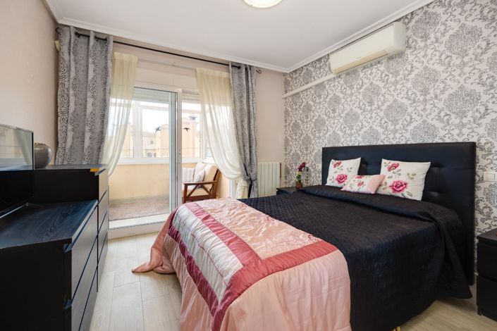 Image No.22-3 Bed Villa for sale