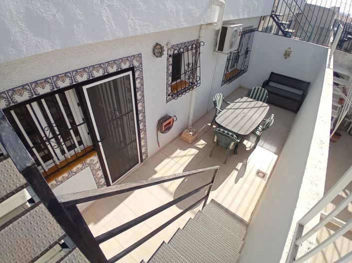 Image No.19-2 Bed Villa for sale