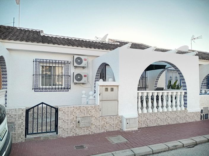 Image No.3-2 Bed Villa for sale