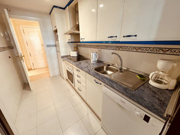 b98le8d7m9k3degpefzhs0lif8u4xzvzhwxtmggyekxx9