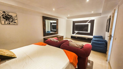 b98le8d7m9k3degpefzhs0lif8u4xzvzhwxtmggyekxx9