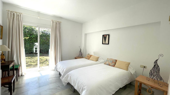 Image No.37-4 Bed Villa for sale