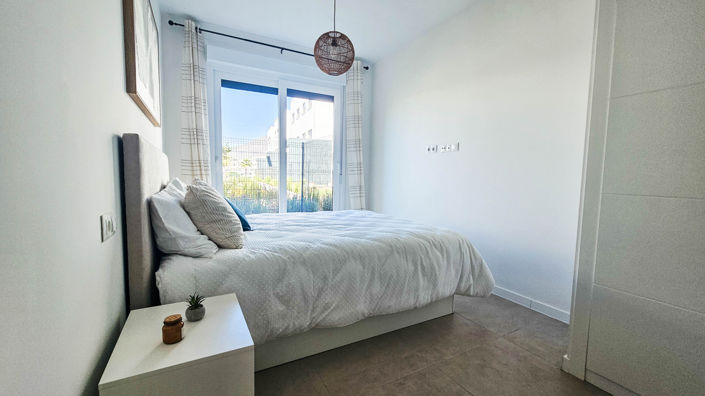 Image No.6-3 Bed Property for sale