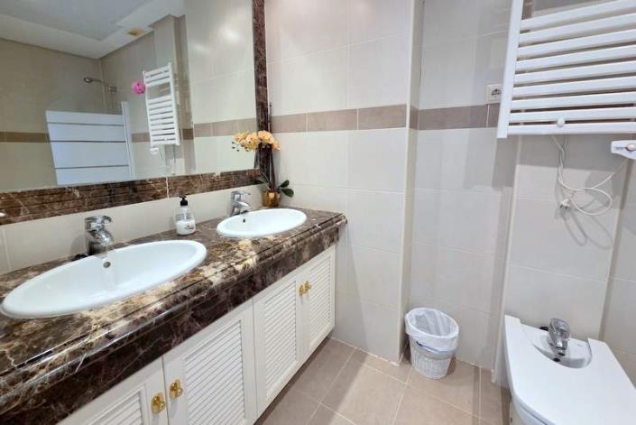 Image No.22-3 Bed Townhouse for sale