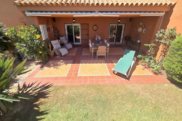 Image No.27-3 Bed Apartment for sale