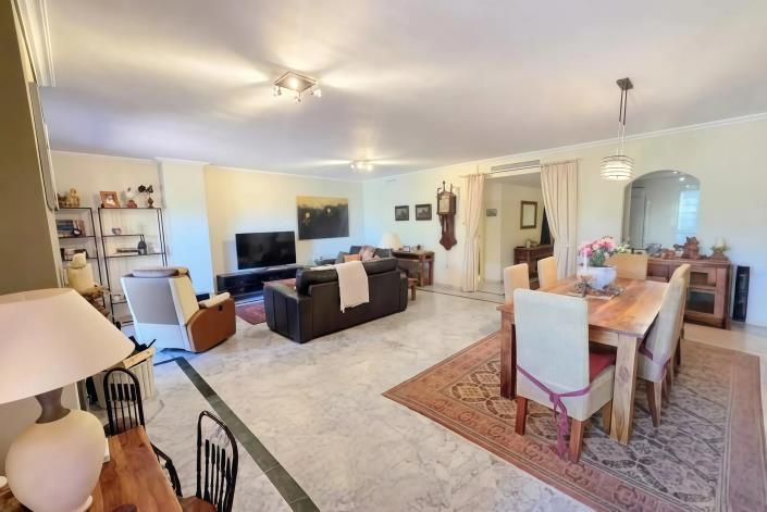 Image No.5-3 Bed Apartment for sale