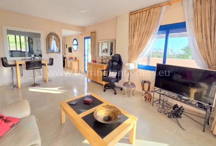 Image No.4-2 Bed Apartment for sale