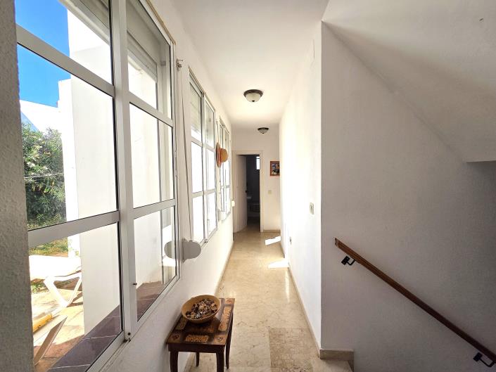 Image No.15-3 Bed Villa for sale