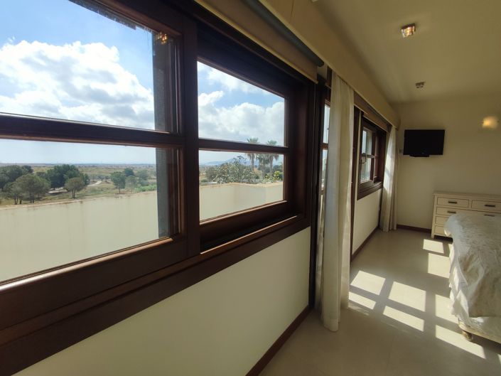 Image No.43-4 Bed Villa for sale