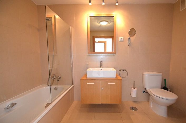 Image No.16-2 Bed Apartment for sale