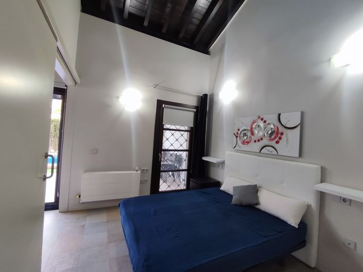 Image No.17-2 Bed Villa for sale