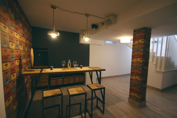 Image No.37-3 Bed Property for sale