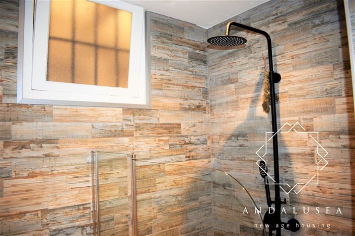 Image No.31-2 Bed Property for sale