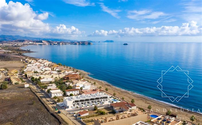 Image No.17-2 Bed Bungalow for sale