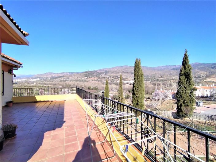 Image No.4-Propriété de 5 chambres à vendre à Fondón