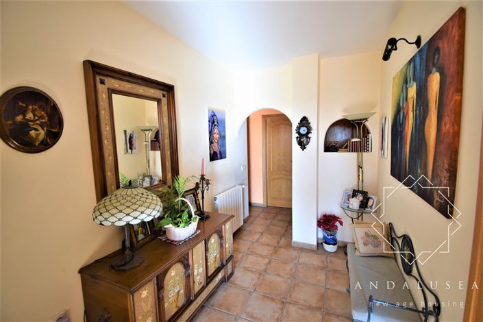 Image No.6-3 Bed Property for sale