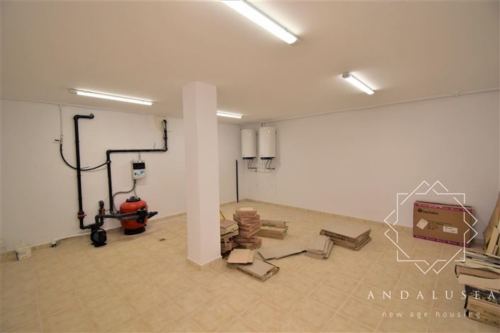 Image No.34-4 Bed Property for sale