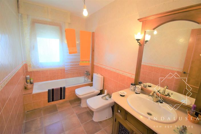 Image No.12-Propriété de 6 chambres à vendre à Almeria