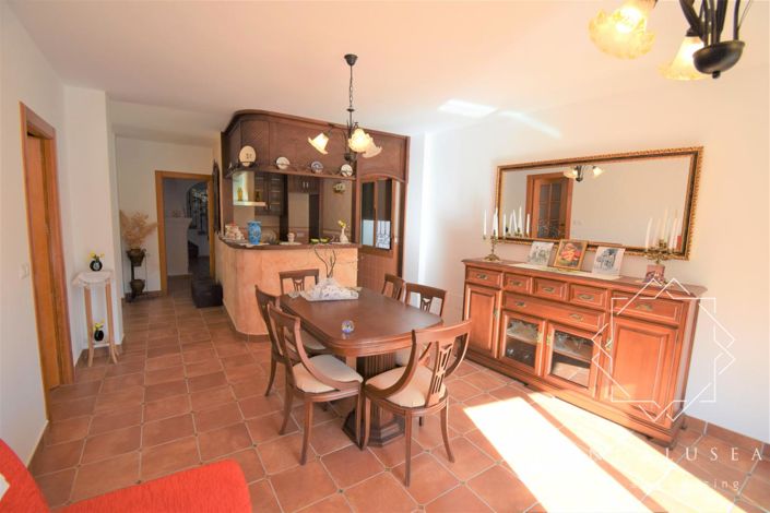 Image No.2-Propriété de 6 chambres à vendre à Almeria