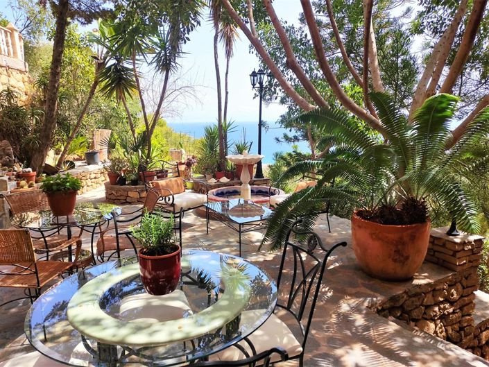 Image No.62-4 Bed Property for sale