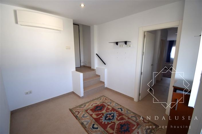 Image No.22-3 Bed Property for sale