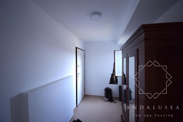 Image No.23-3 Bed Property for sale