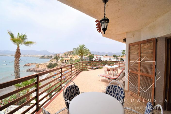 Image No.53-8 Bed Property for sale