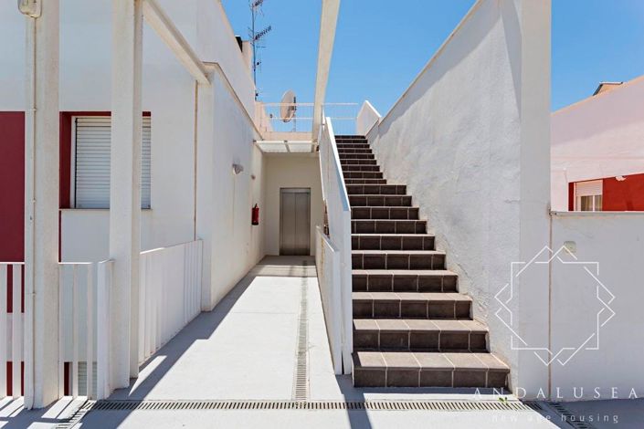 Image No.31-2 Bed Property for sale