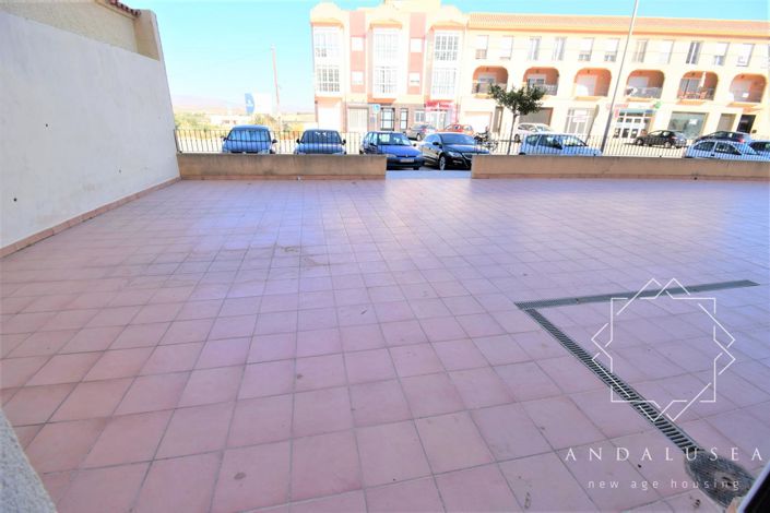 Image No.13-1 Bed Property for sale