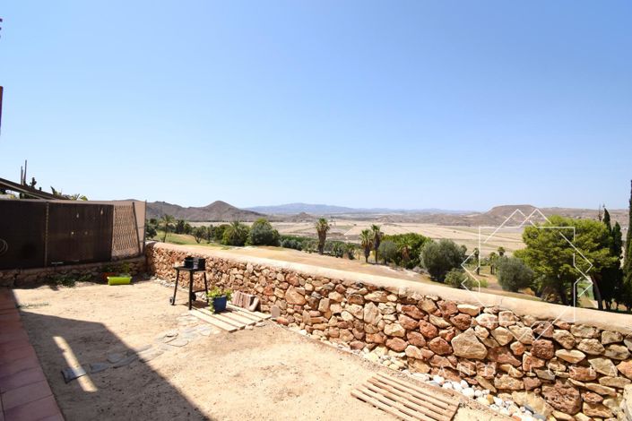 Image No.20-2 Bed Property for sale