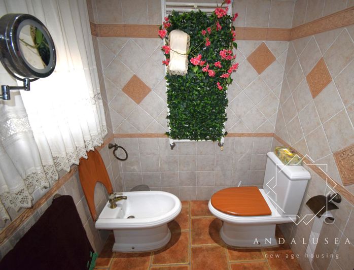 Image No.27-4 Bed Property for sale