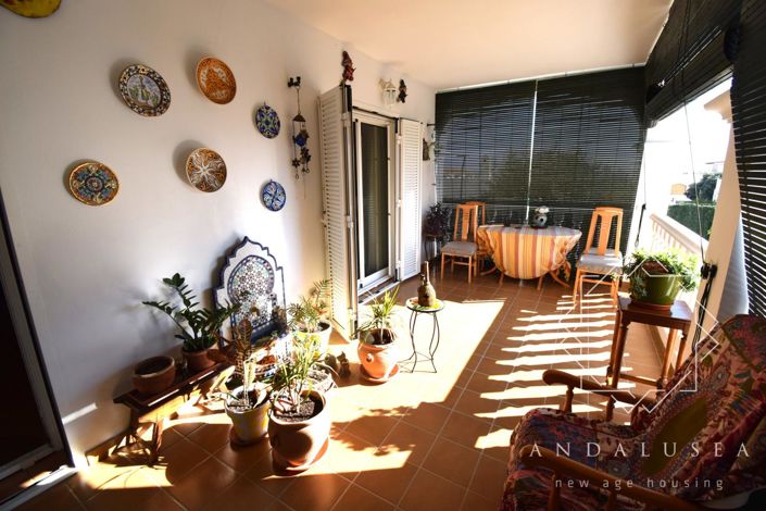 Image No.14-3 Bed Property for sale