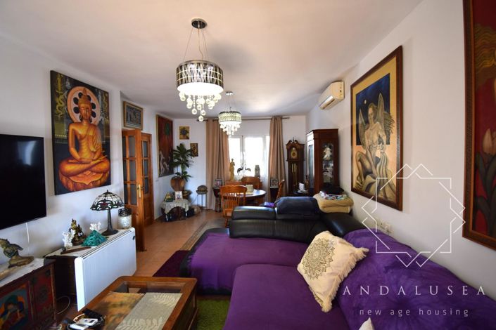 Image No.6-3 Bed Property for sale