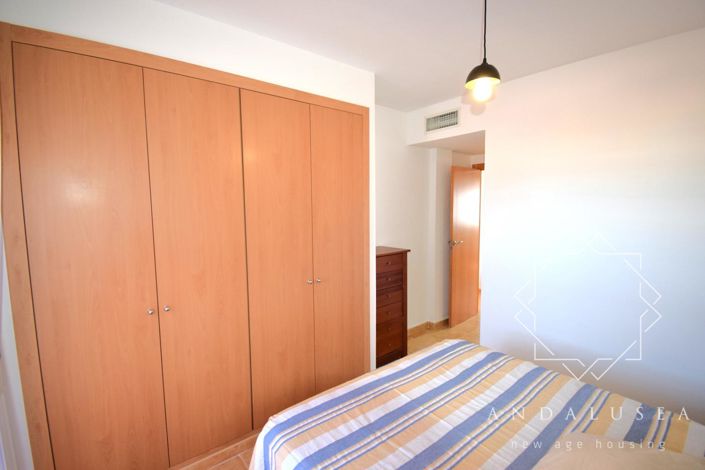 Image No.14-2 Bed Property for sale