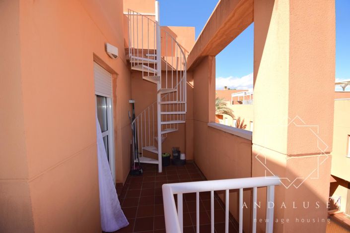 Image No.25-2 Bed Property for sale