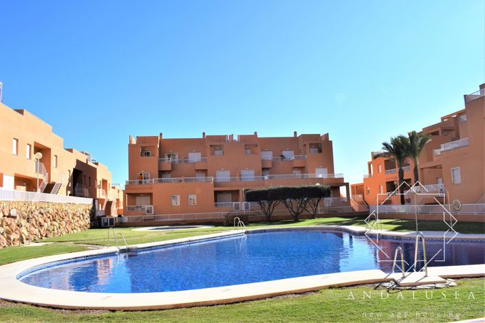 Image No.36-2 Bed Property for sale