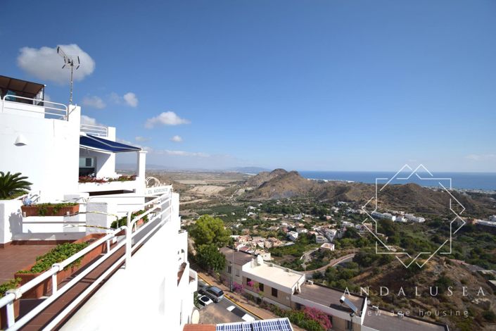 Image No.45-4 Bed Property for sale