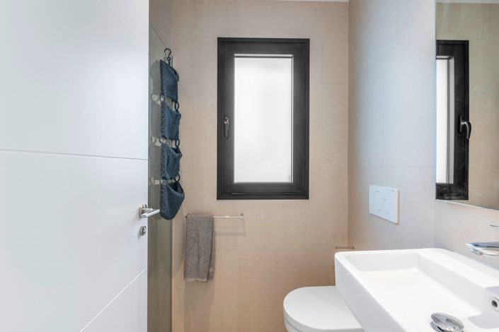 Image No.11-4 Bed Villa for sale