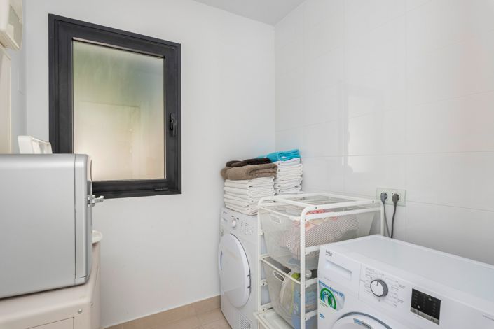 Image No.22-4 Bed Villa for sale