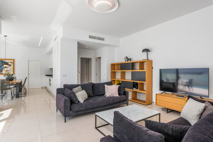 Image No.3-4 Bed Villa for sale