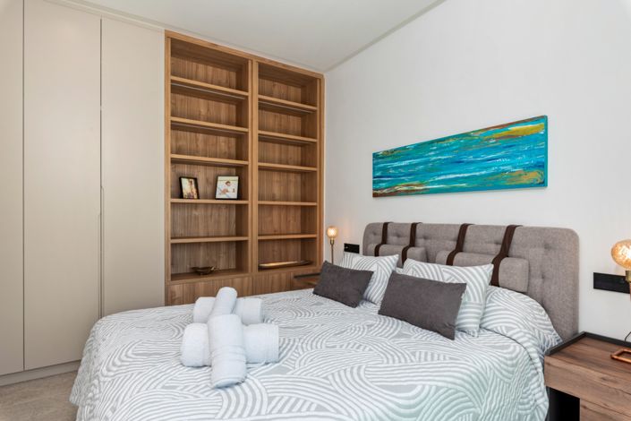 Image No.18-3 Bed Villa for sale