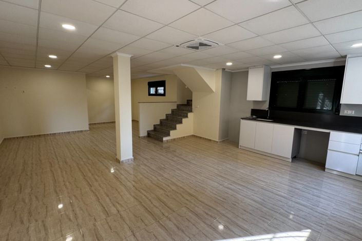 Image No.16-3 Bed Villa for sale