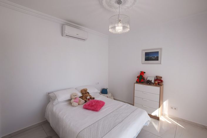 Image No.32-3 Bed Villa for sale