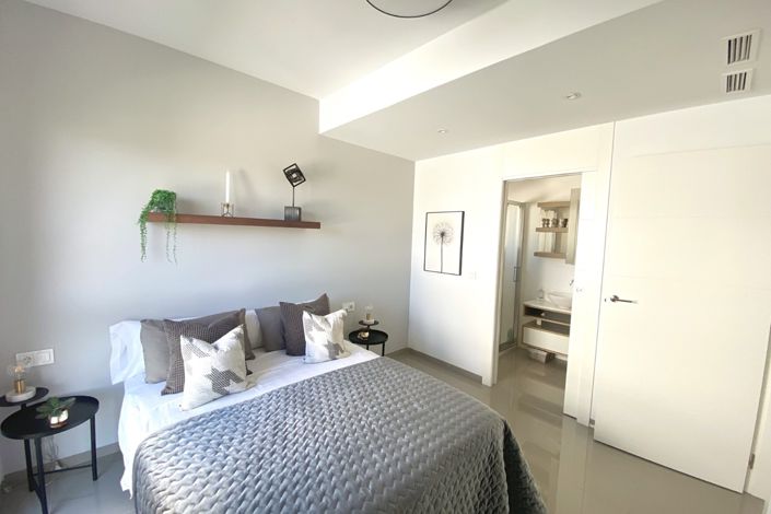 Image No.11-3 Bed Villa for sale